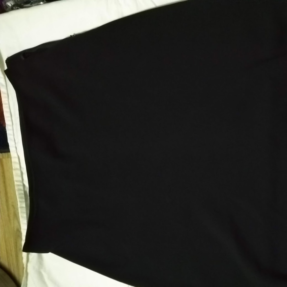 New York & Company BLACK OVER THE KNEE SKIRT SZ 10